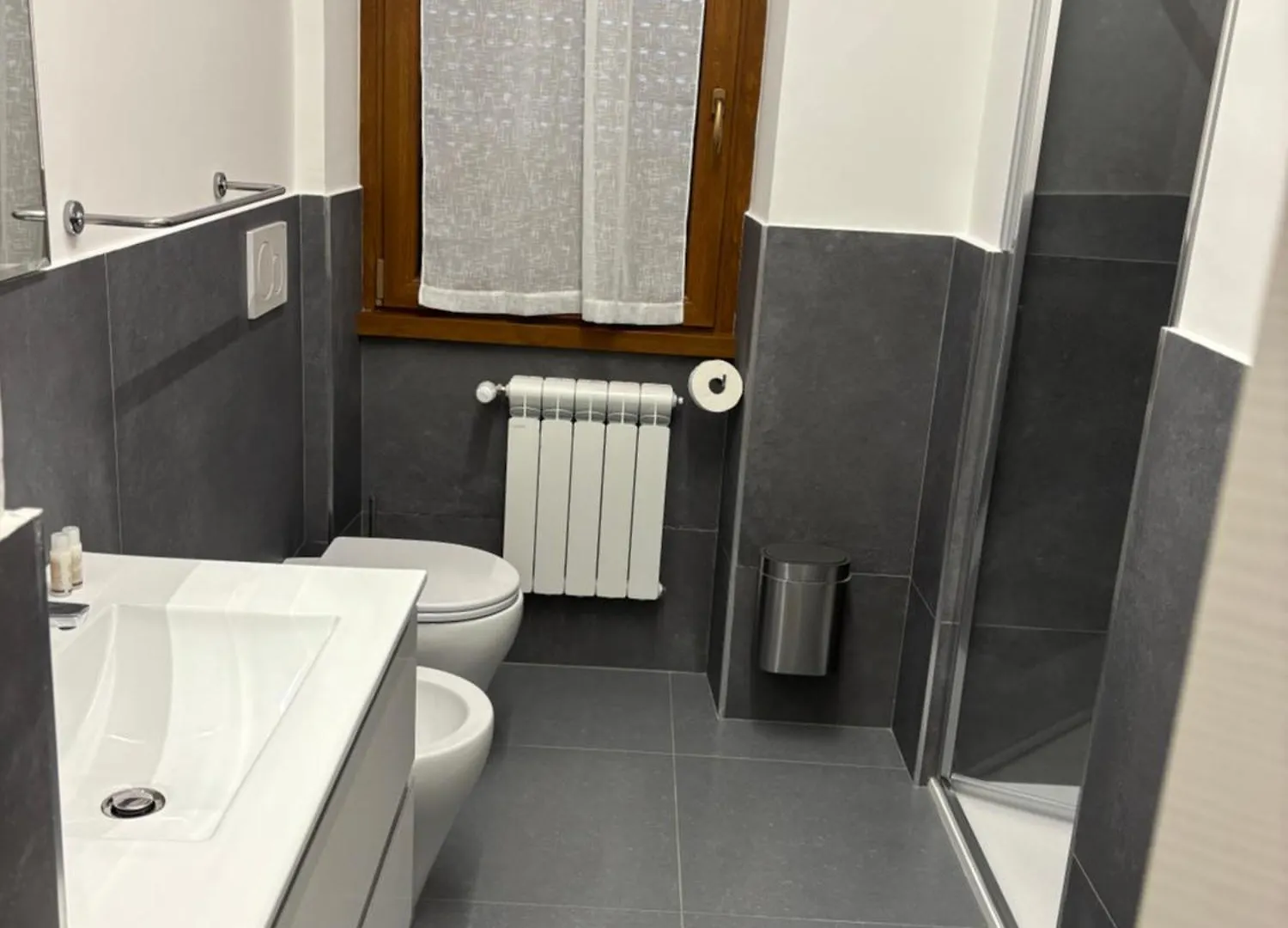 Roomestbb Rome Italy