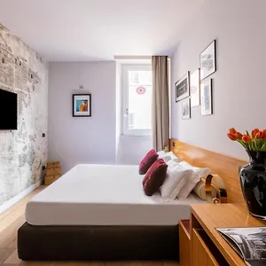Downtown Boutique House - Ca Domus Collection روما